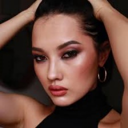 Анастасия Ли